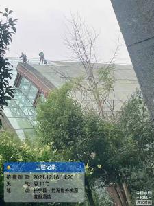 長(zhǎng)寧世外桃源酒店接待大廳玻璃清洗